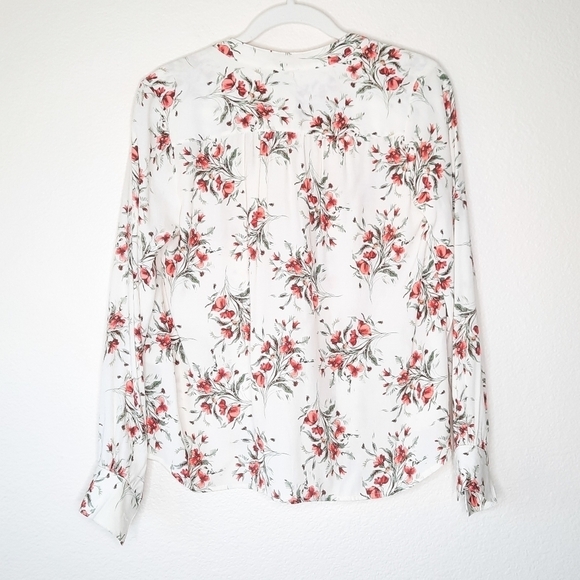 Flynn Skye Get Away Lace Up Front Day Desire White Red Floral Blouse XS - Picture 4 of 7
